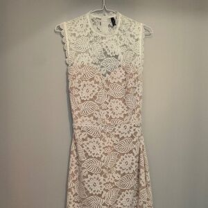 Backless lace Marciano minidress